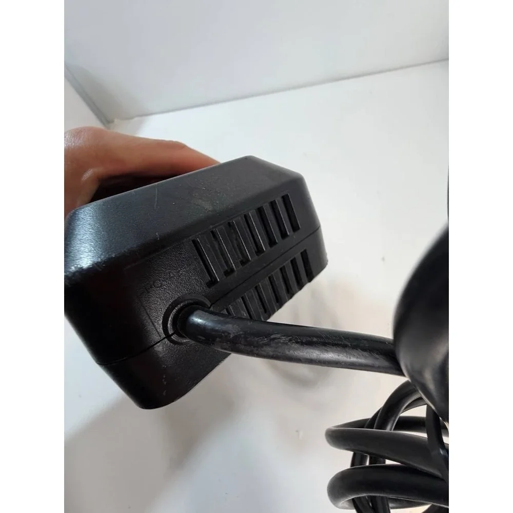 Makita DC4001 40V Max XGT Battery‎ Charger